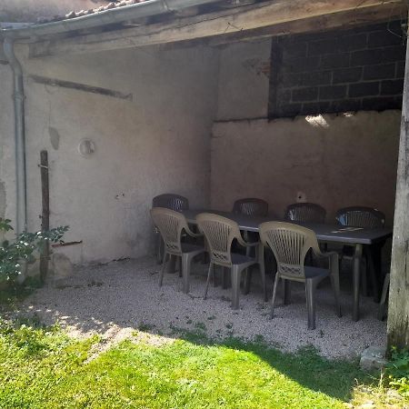 Maison "Chez Barbara" 6-8Personnes Lalizolle Esterno foto